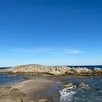 La Collina: L’alba Castiadas