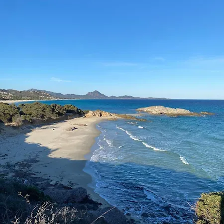 La Collina: L'alba Castiadas
